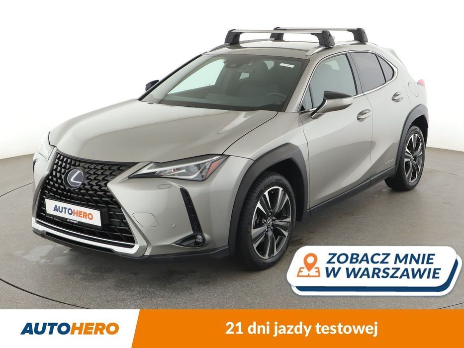Lexus UX Executive hybryda navi kamera ACC asystenci