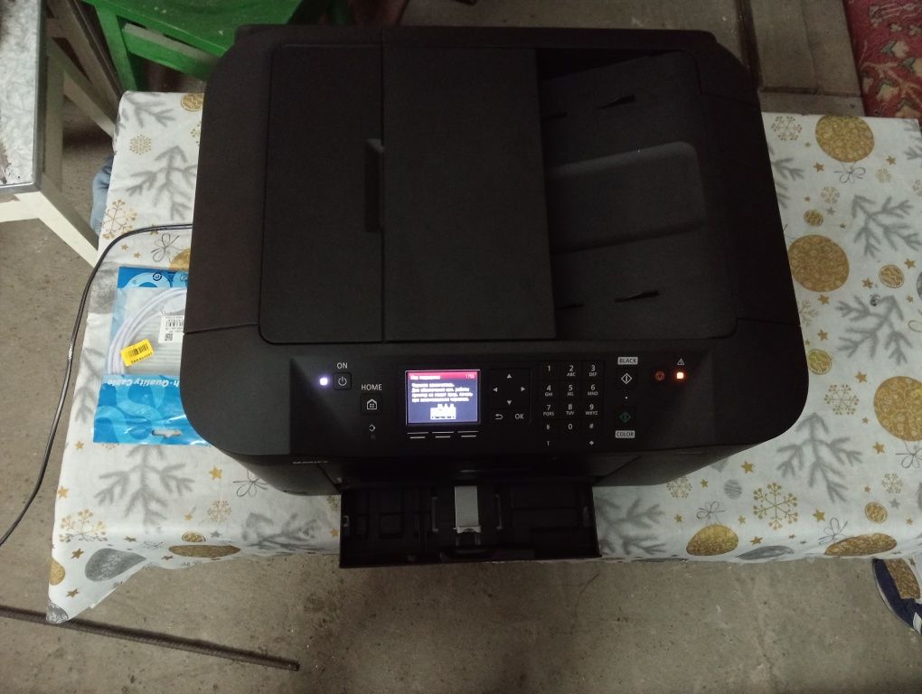 Принтер Canon цветной полностью рабочий