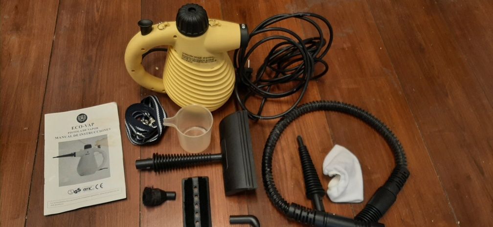 Máquina de limpeza a vapor