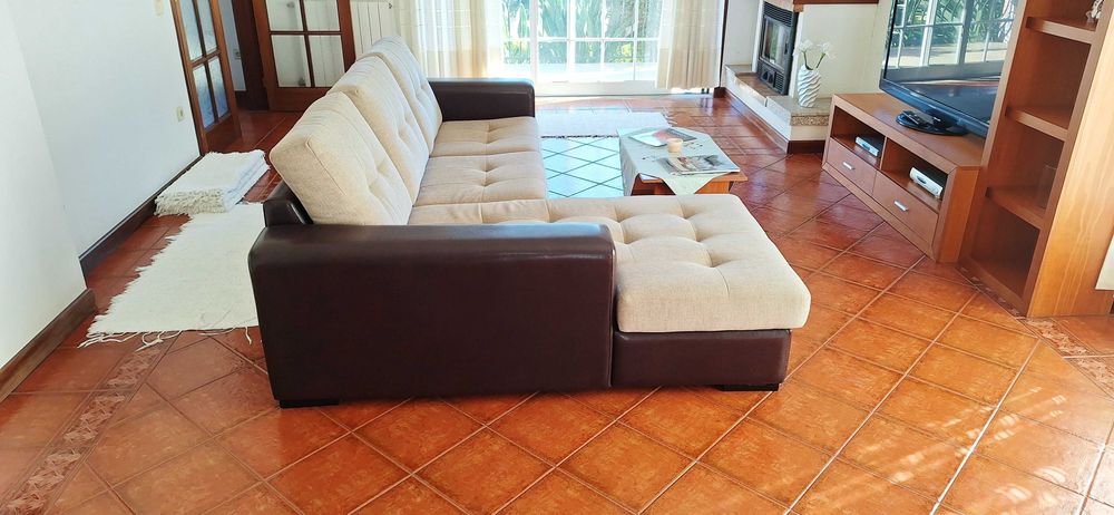 Sofá de 3 Lugares como novo e muito confortável