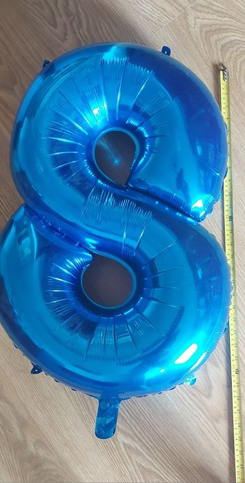 Віддам  цифру вісім