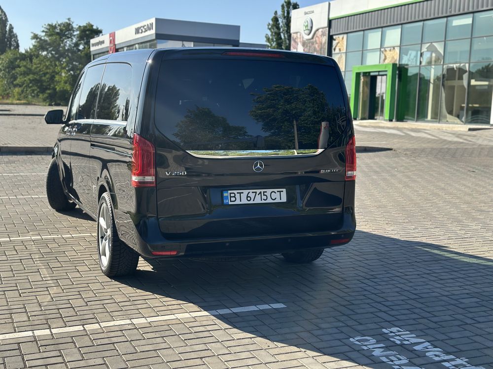 Mercedes-Benz V-Class