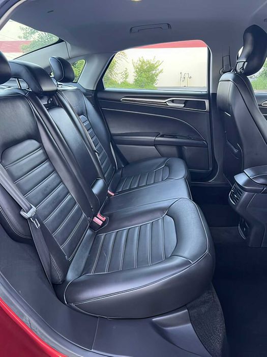 Ford Fusion      2014