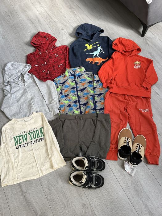 Комплект одягу для хлопчика 3-4 роки