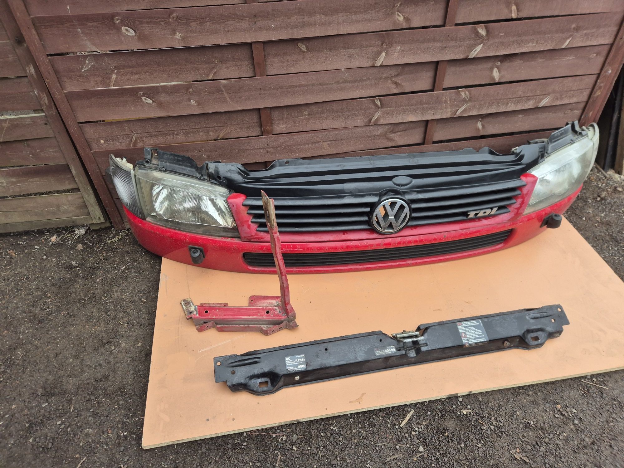 Przod t4 lampy transporter  lampa lampy oswietlenie