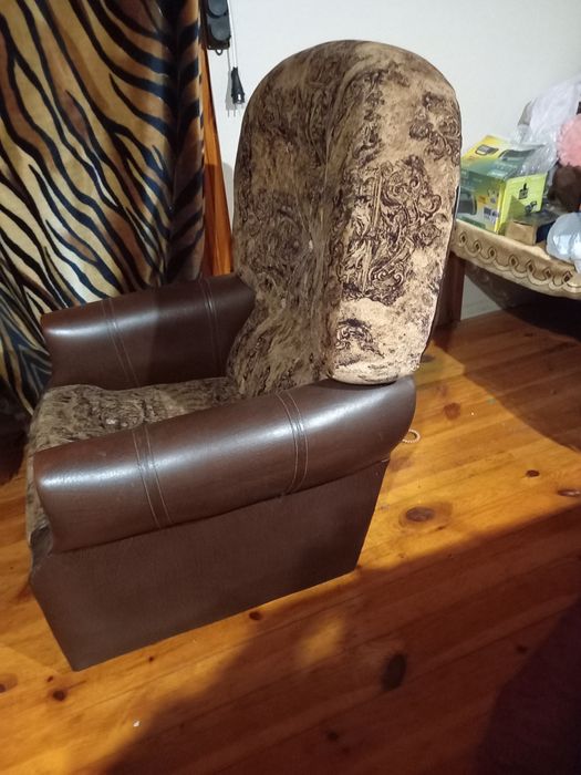 Продам два кресла отличном состоянии