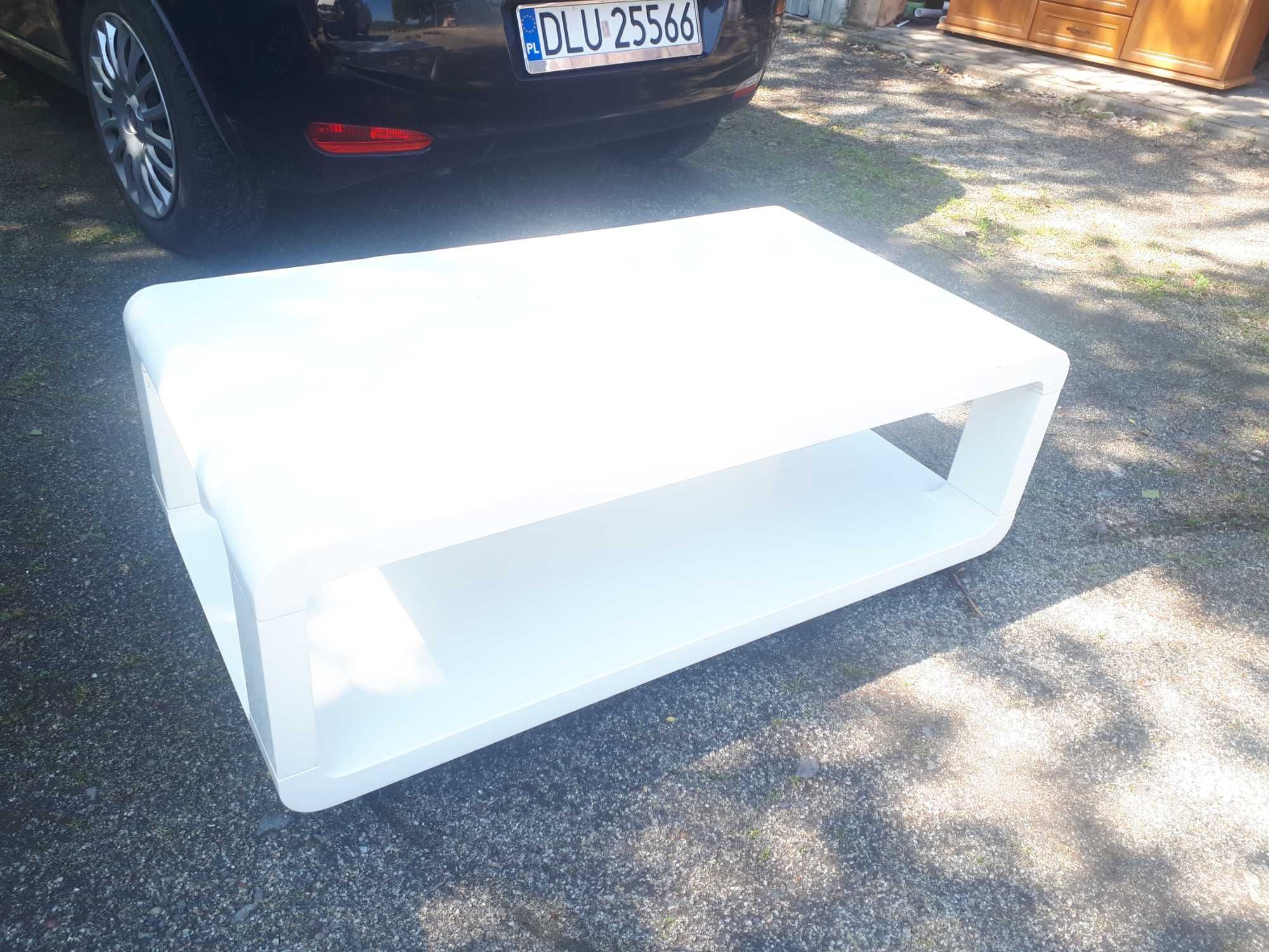 Fajna ława na kólkach nowoczesny design biala