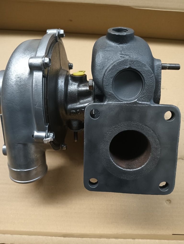 Turbo revisto  para motor Yanmar 4 lh-stp