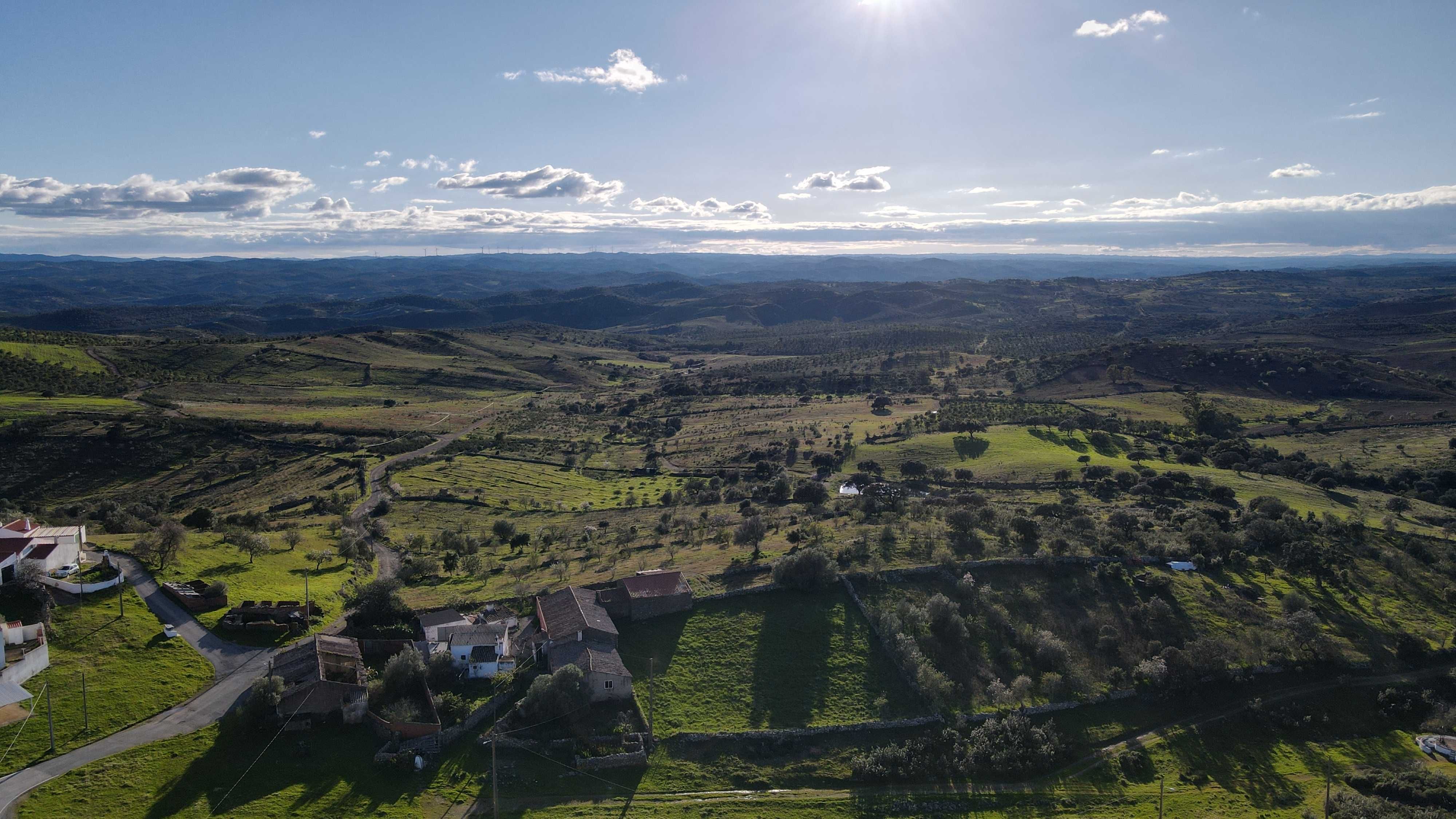 Terreno urbano c/ ruina, vista deslumbrante