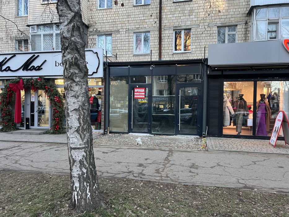 Здається приміщення Небесна Сотня 10( 100м 2 )