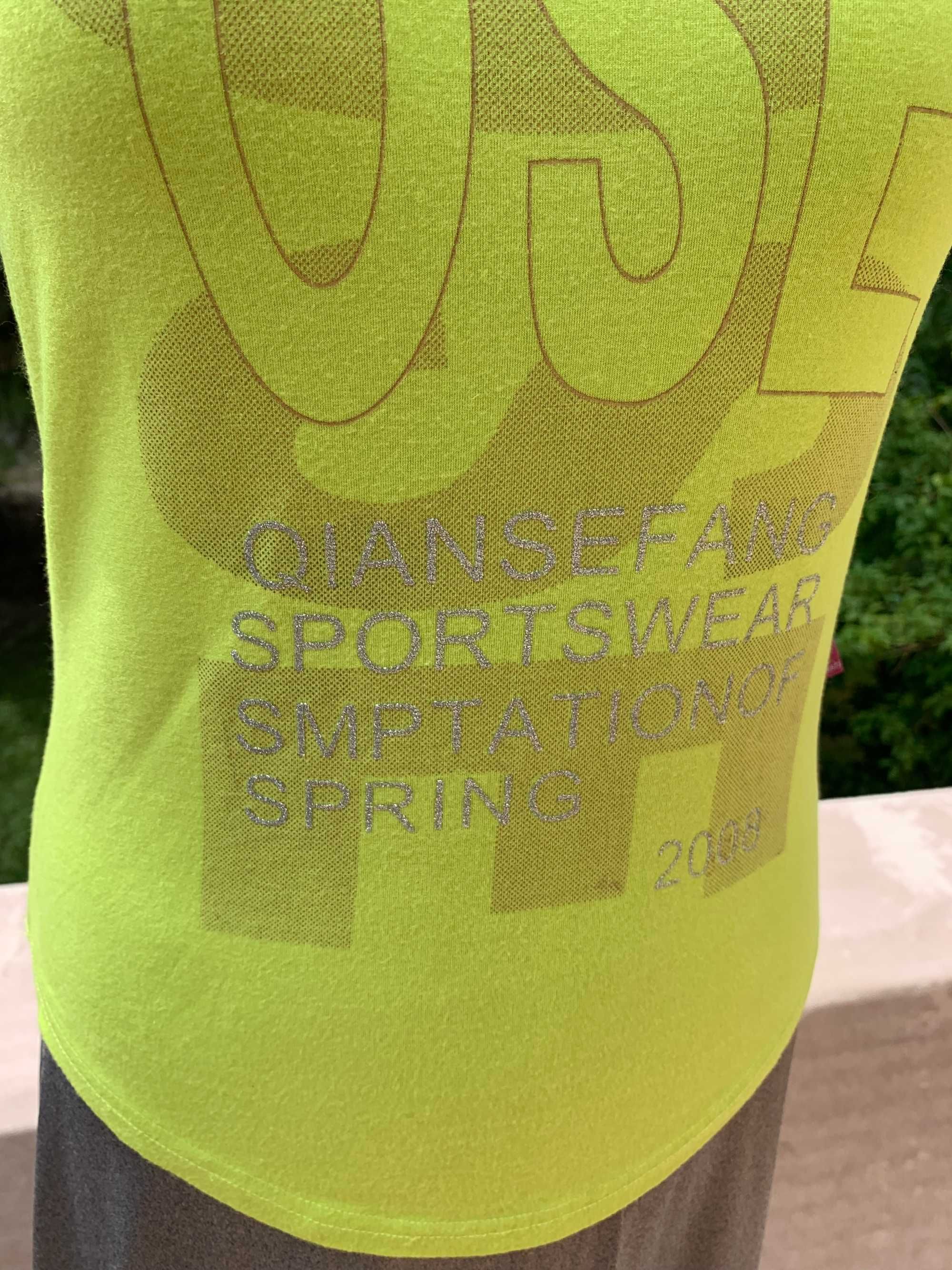 Bawełniany t-shirt z koroną na plecach i srebrnym napisem, rozm m,