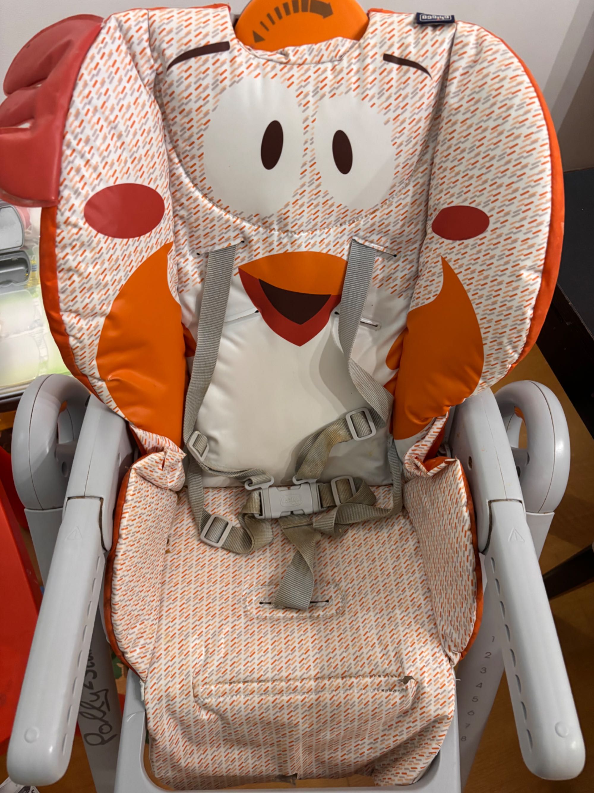 Cadeira de refeição bebé chicco