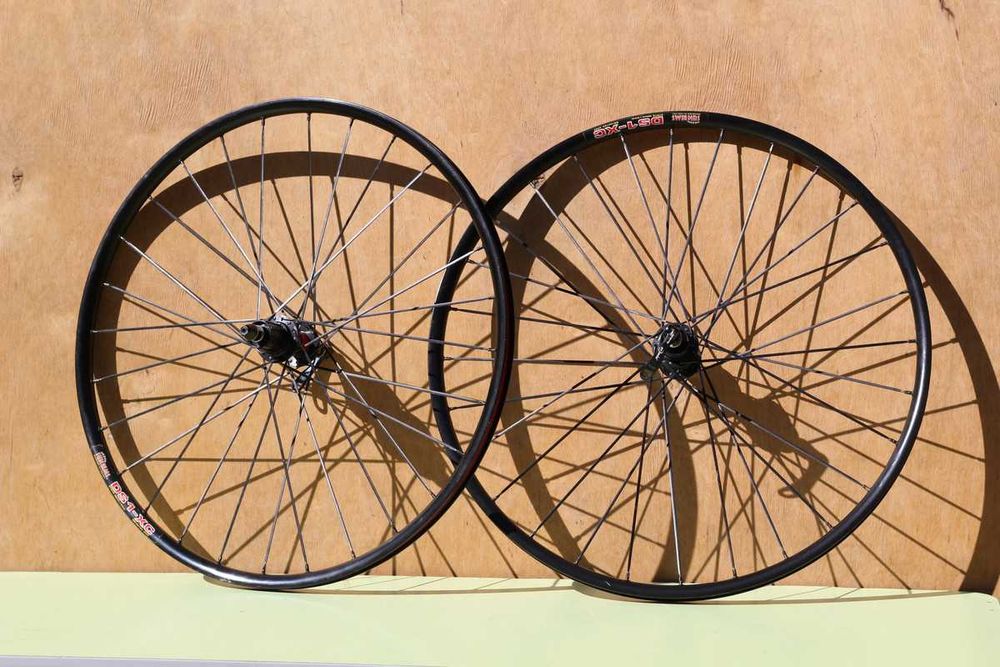 Колеса 26: DT Swiss 240S (Ratchet) + Sun Rims DS 1, Specialized ROVAL