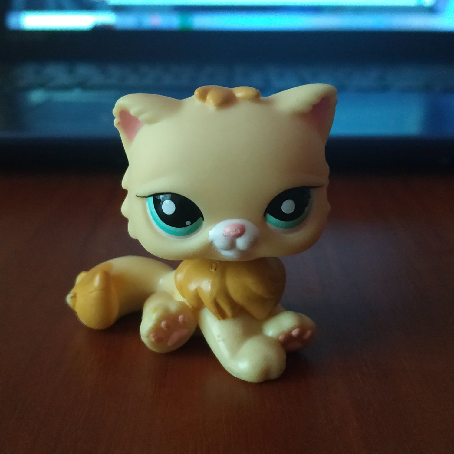 Littlest pet shop кошечка