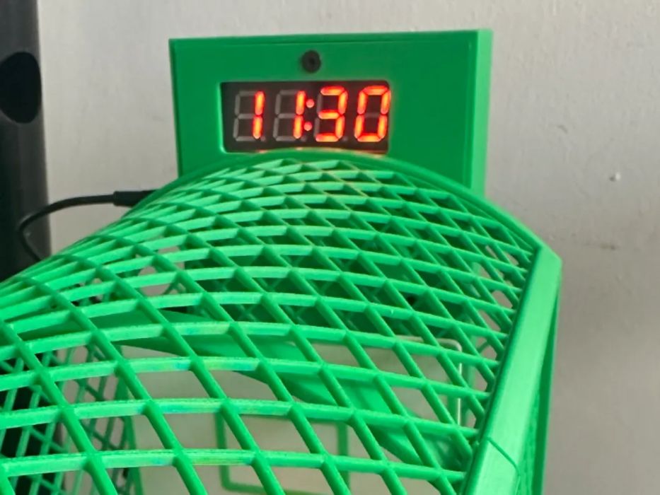 Mini Cesto de Basquetebol com Ecrã