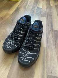 Nike TN Air Max Plus Black Metallic Grey