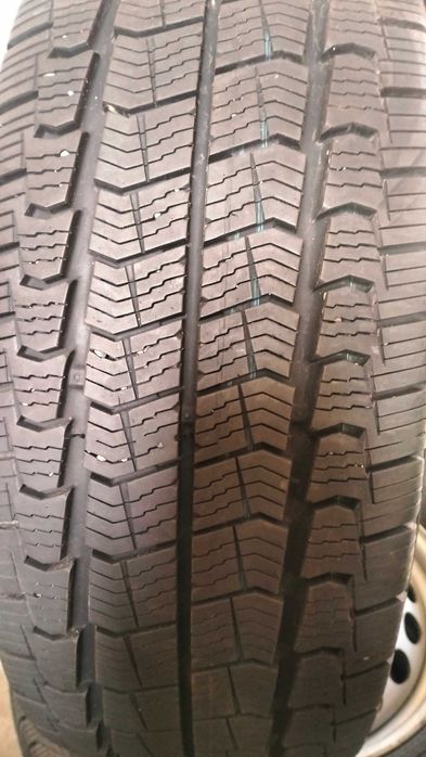 Комплект Зимових коліс Mercedes Sprinter від 2006р. 235/65 R16C