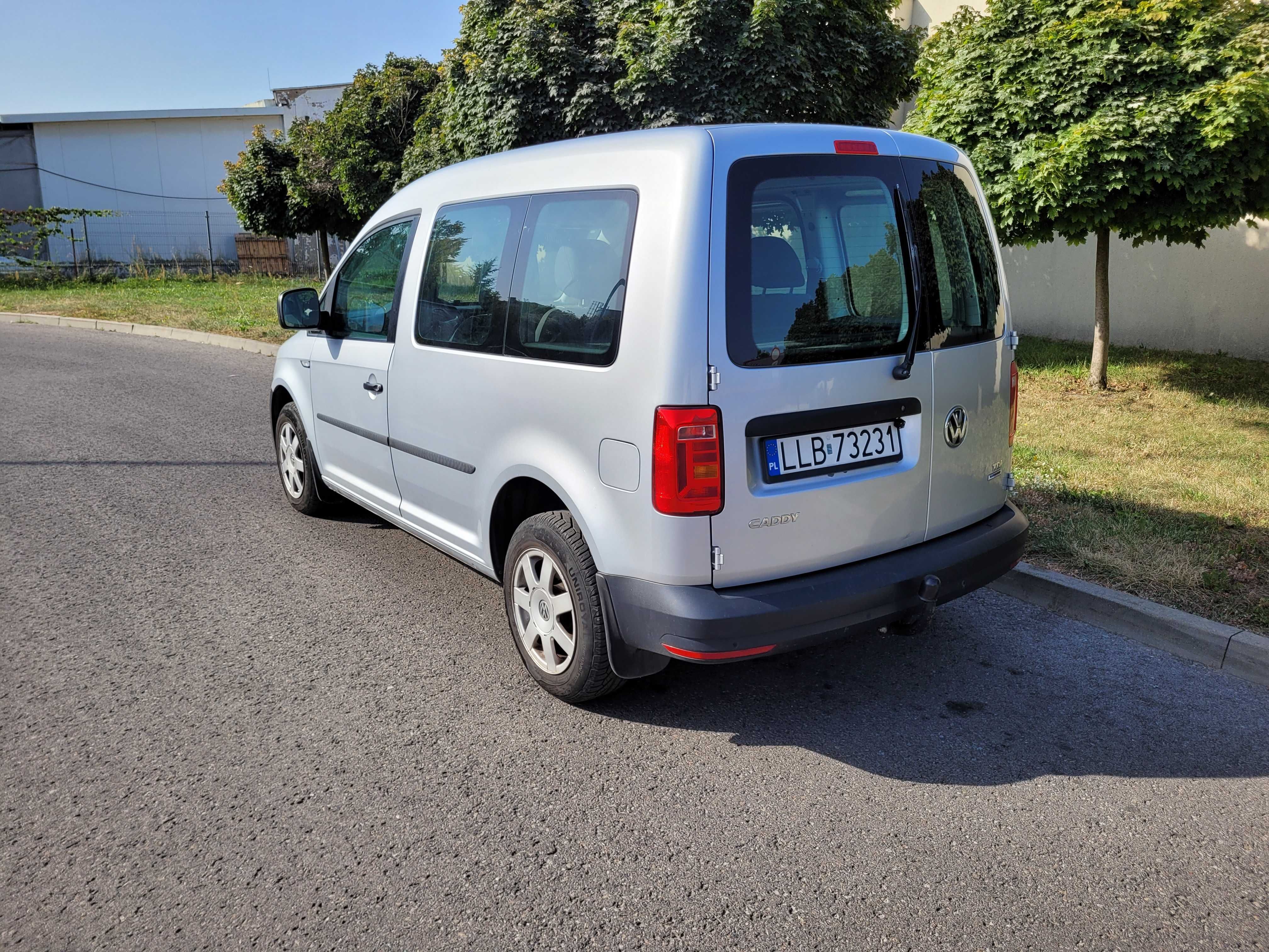VW CADDY 2015r 2.0TDi 5 osobowy ciężarowy