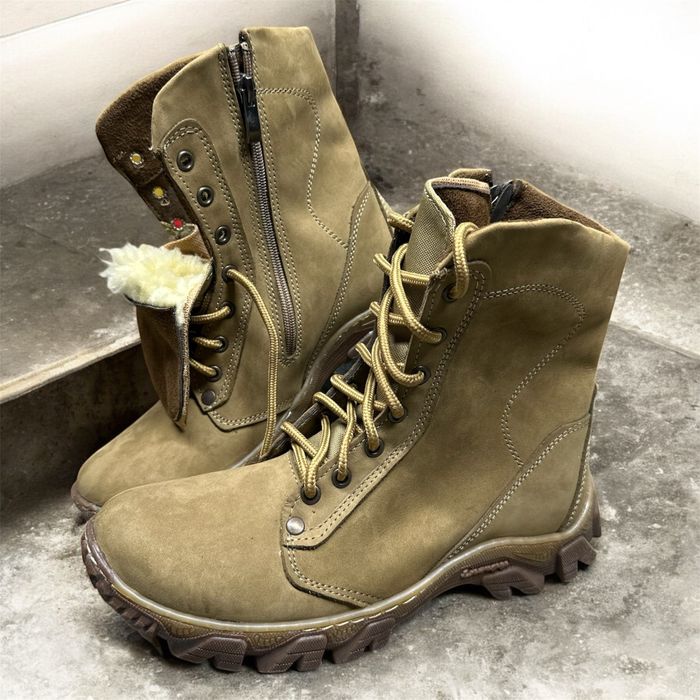 Бберці зимові на змейке хутро шкіра 36-46.