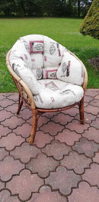 fotel bujany wypoczynek rattanowy bambusowy bujak relaks krzesło