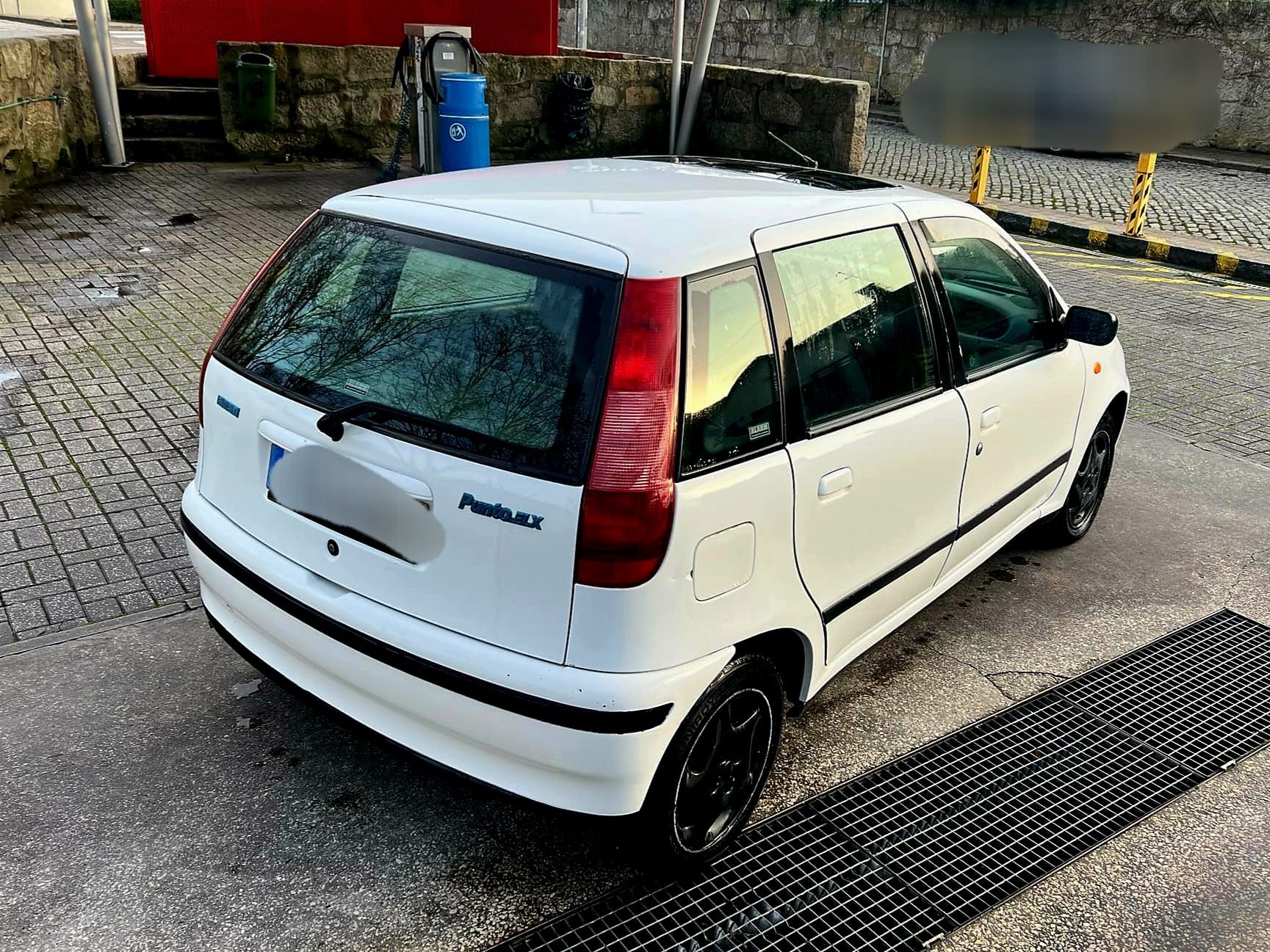 Fiat punto 1.7turbo diesel de 5 lugares impecável aceito retoma