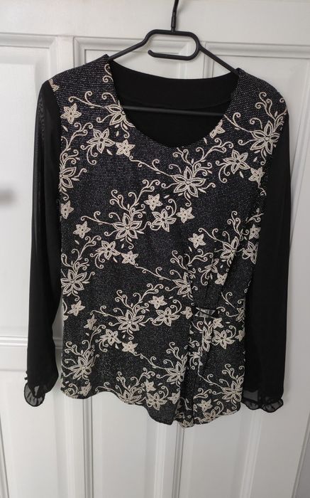 Bluzka elegancka rozciągliwa jak nowa r.48