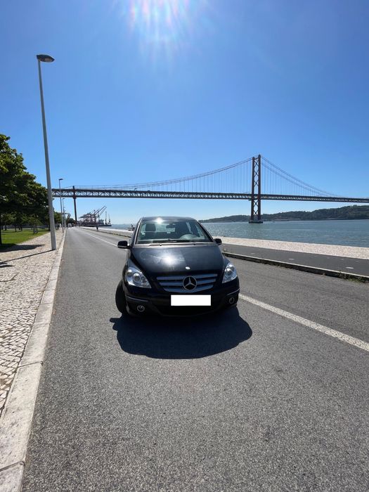 Mercedes-Benz B 180 CDi automático