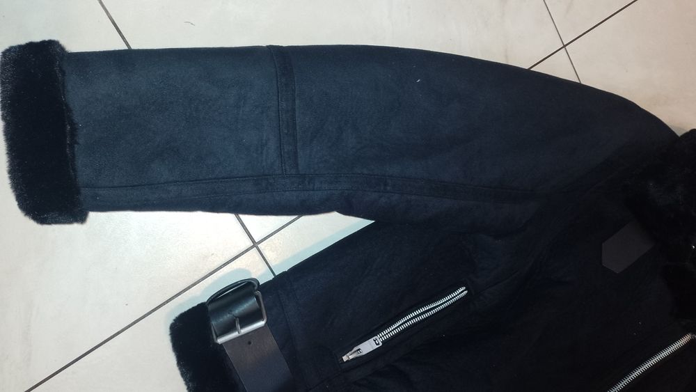 Sprzedam NOWĄ Z METKĄ kurtkę przejściowa nieuzywaną ocieplana w środku