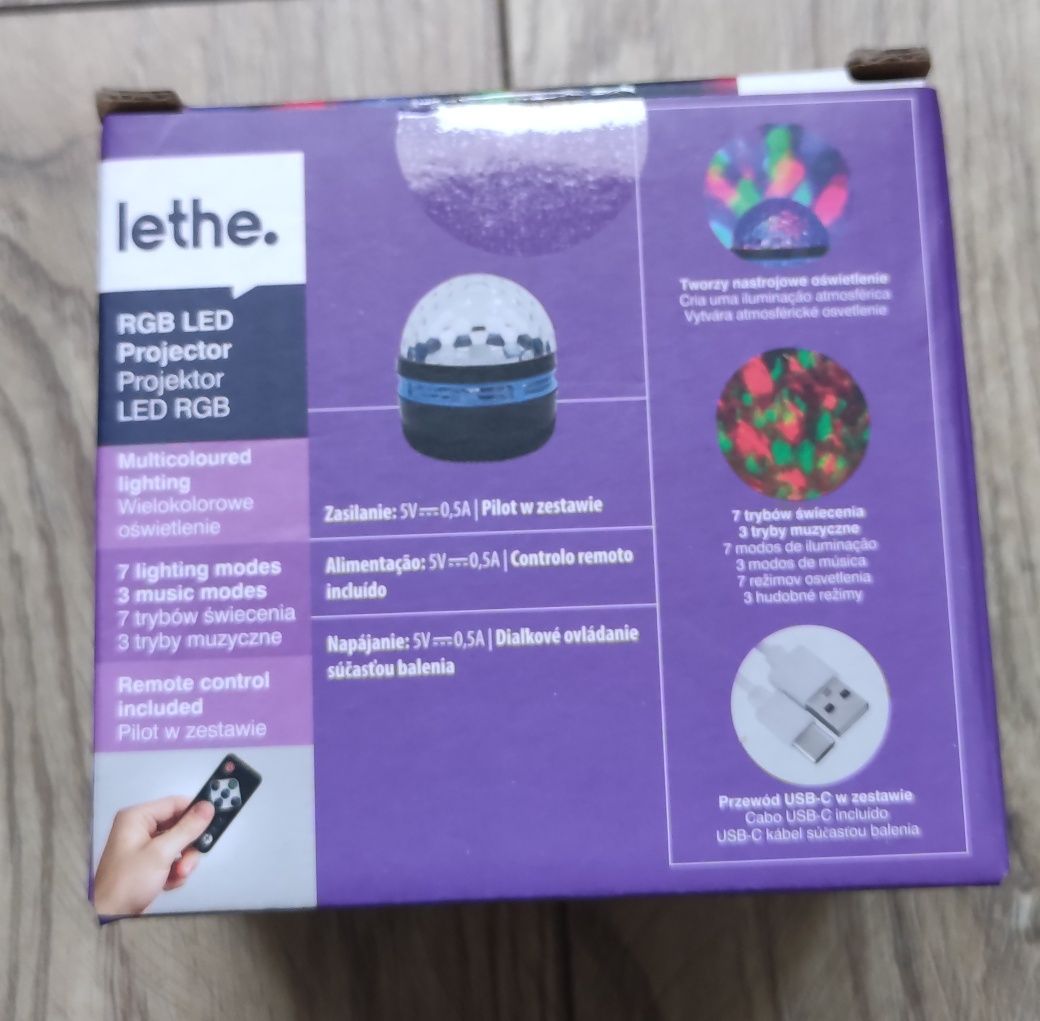 Projektor LED RGB nowy