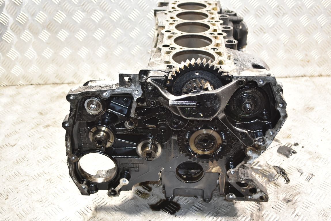 Блок двигуна VW Transporter (T5) 2003-2015 2.5tdi 070103021F