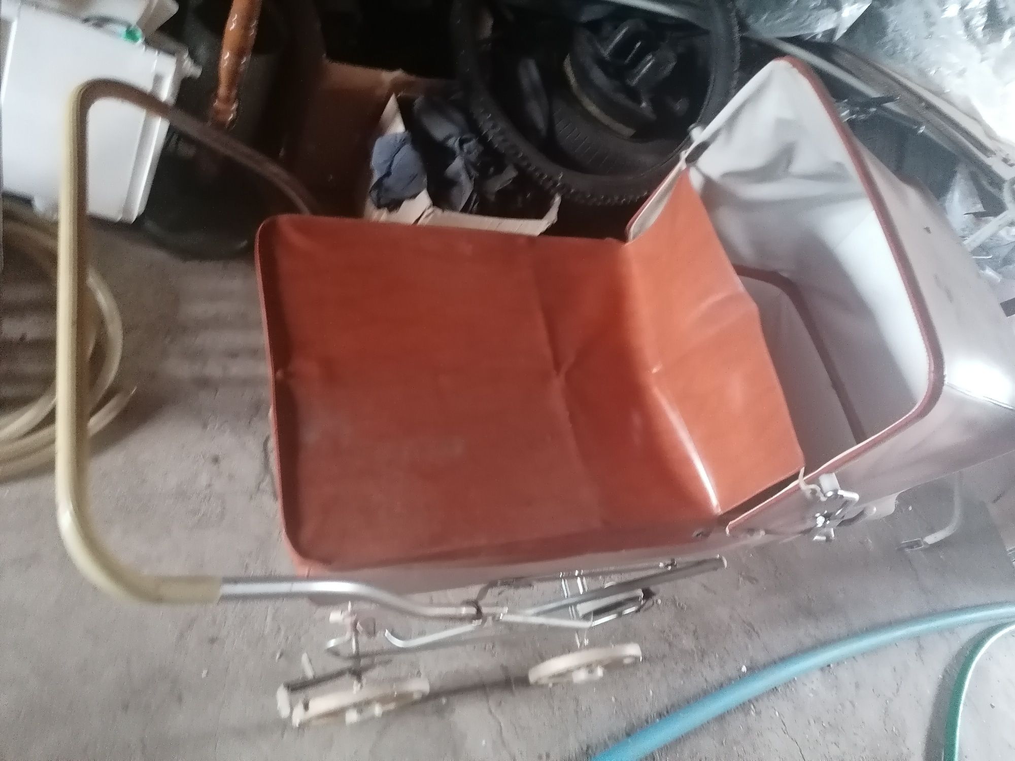 Wózek dziecięcy retro gondola