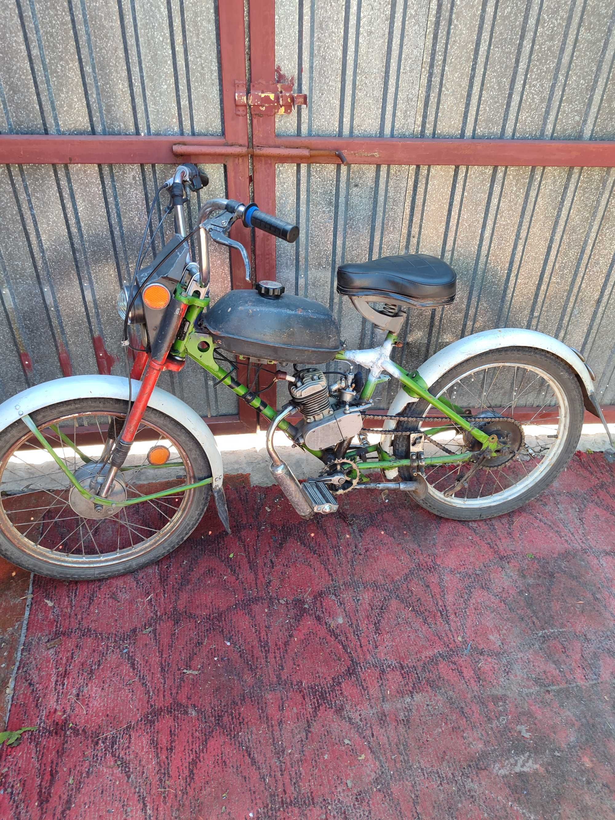 Мопед рига  13 ф 80