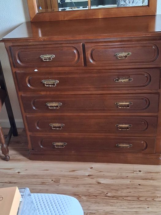 Quarto de casal em castanho