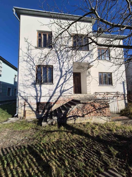 Продаж будинку в Крихівцях . 5 хв до м Івано-Франківськ