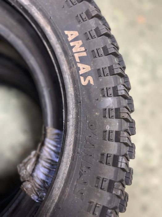 Мото-Гума Mitas Speedway 3.75-19 пара M19-456