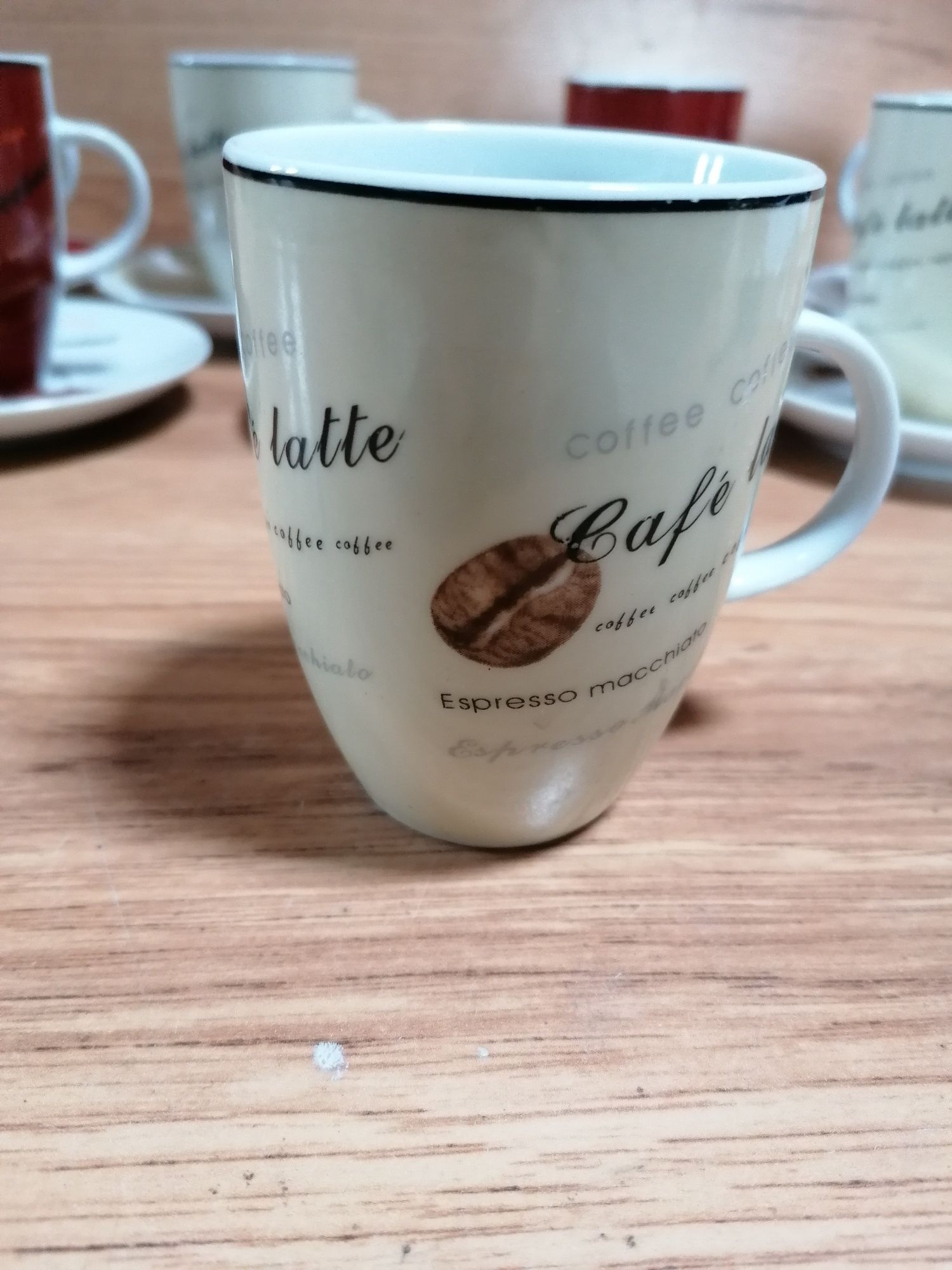 Filiżanki Caffe latte.