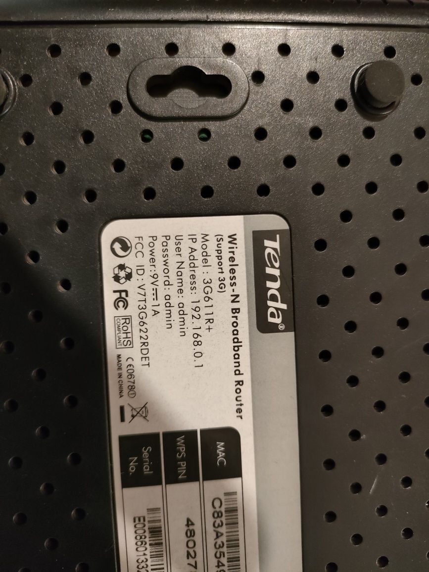Маршрутизатор (роутер) Wi-Fi Tenda 3G611R+