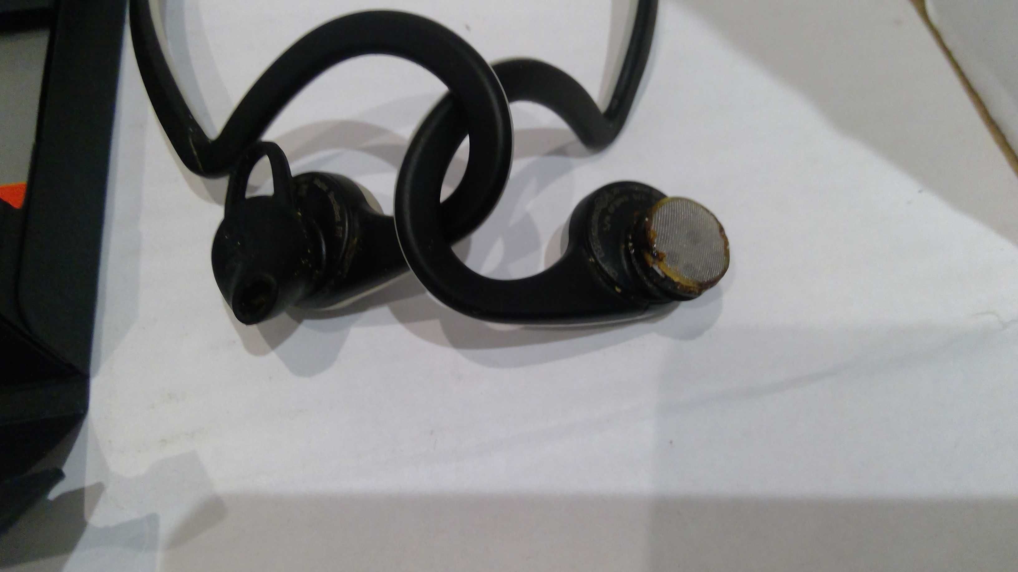 Bezprzewodowy zestaw słuchawkowy Plantronics BackBeat fit S53
