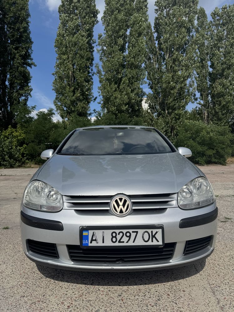 Voskswagen golf 5 в гарному технічному стані