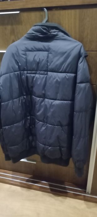 Kispo preto como novo da marca L.O.G.G