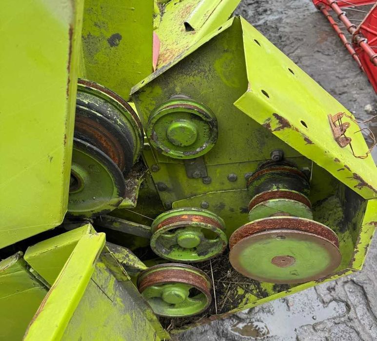 Nagarniacz motowidło heder 3m kombajn claas Mercator Dominator