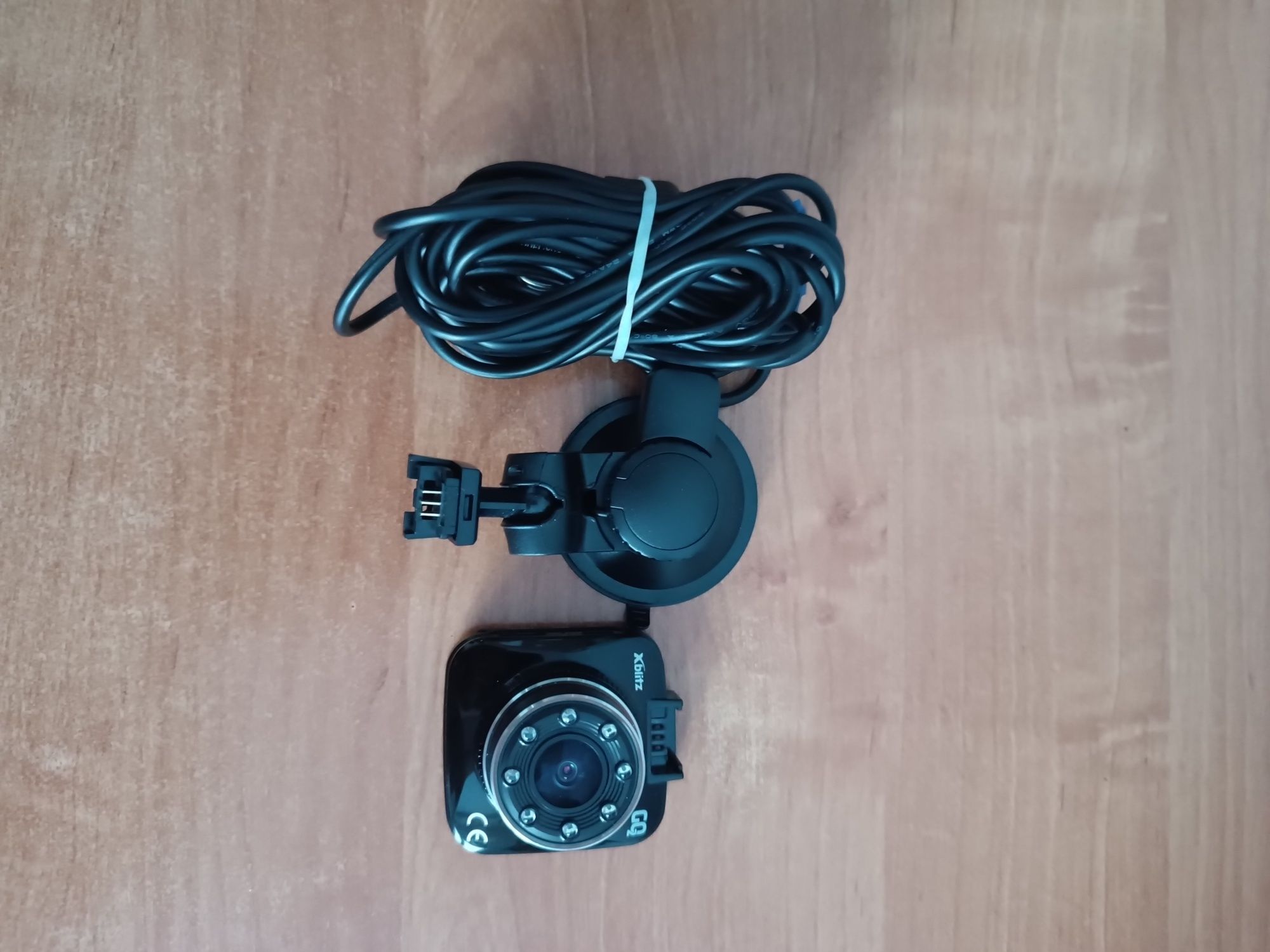 Kamera samochodowa Wideorejestrator Xblitz GO 2 2,7K