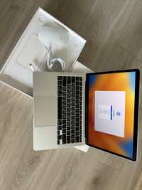 MacBook Air M1 13' 8/256GB Ідеал 18 циклів