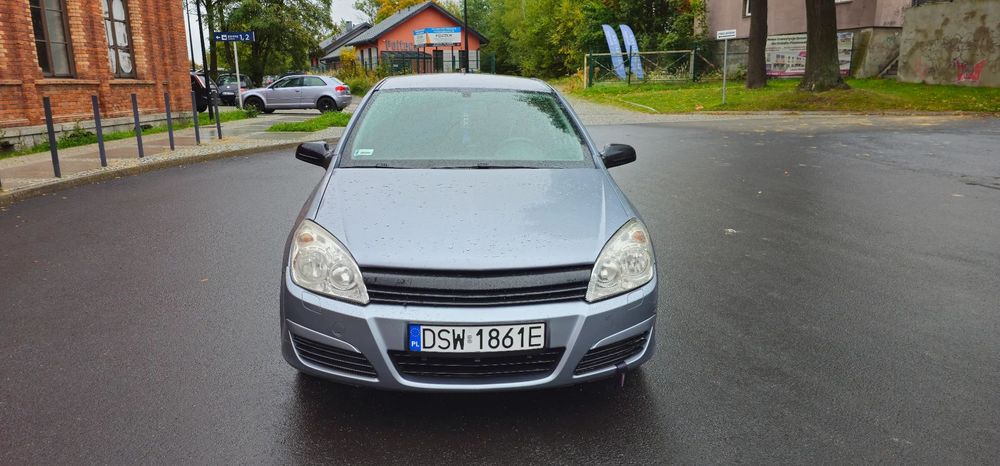 Opel Astra Opel Astra H 1.7 CDTI 100KM 2005