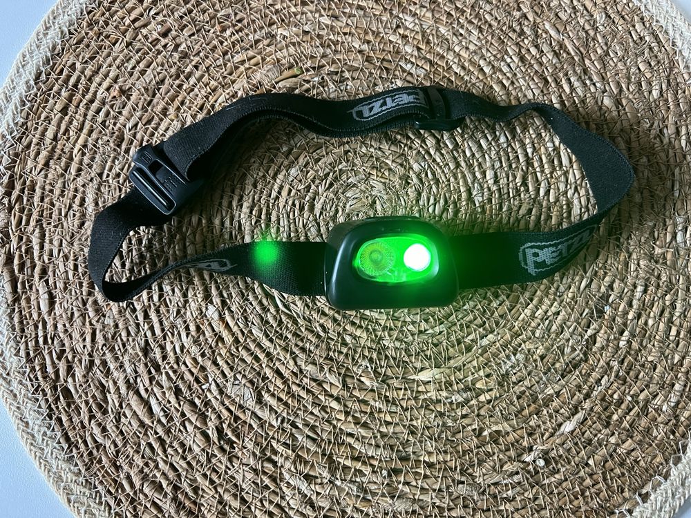 Налобный фонарь Petzl tactikka + rgb