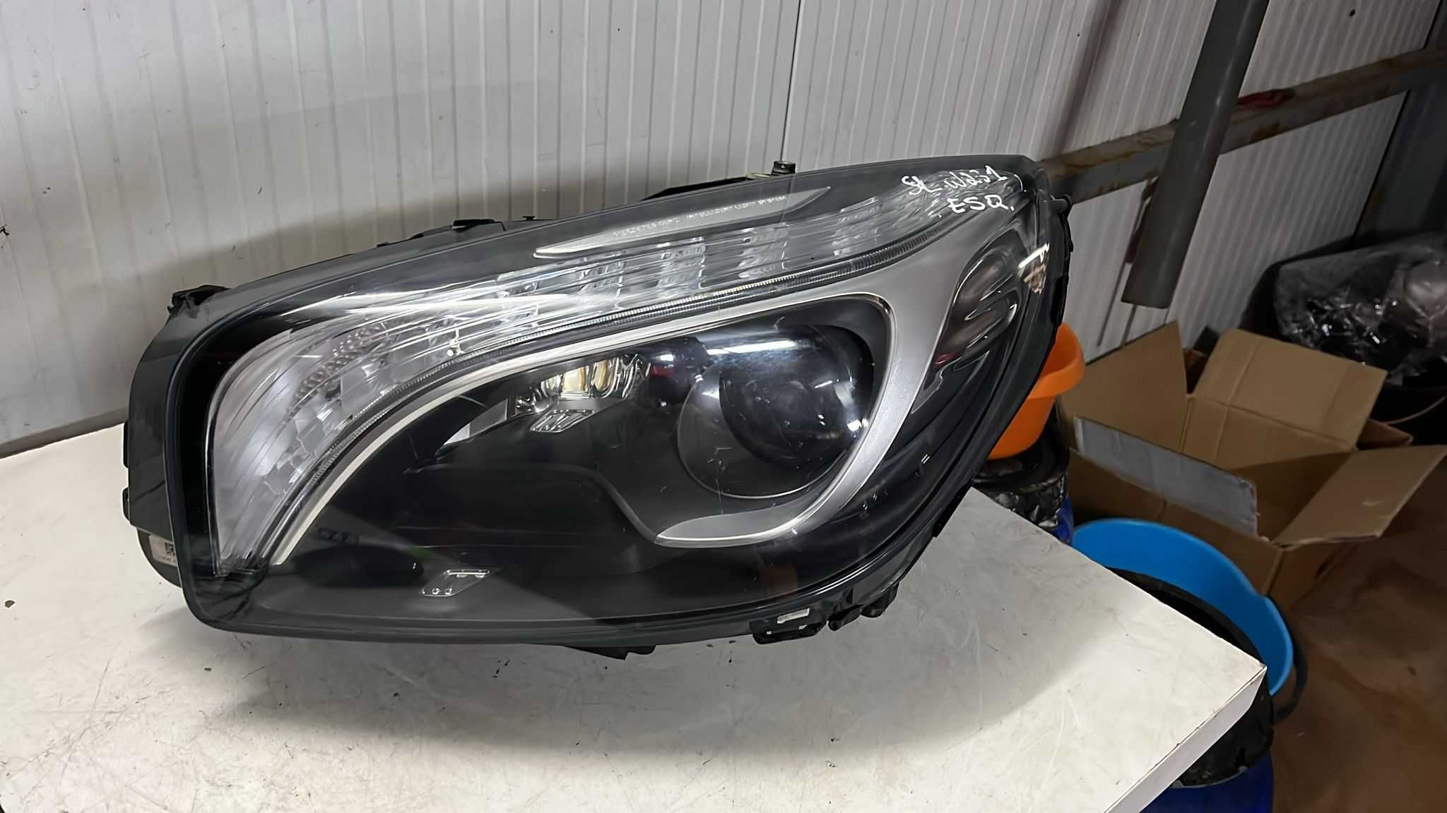 MERCEDES SL W 231 Farol Esquerdo BI XENON ILS