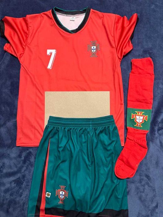 RONALDO - 7 - Komplet piłkarski 146cm