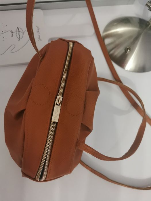 PUPA Milano/torebka listonoszka na telefon/drobiazgi/skóra ekologiczna