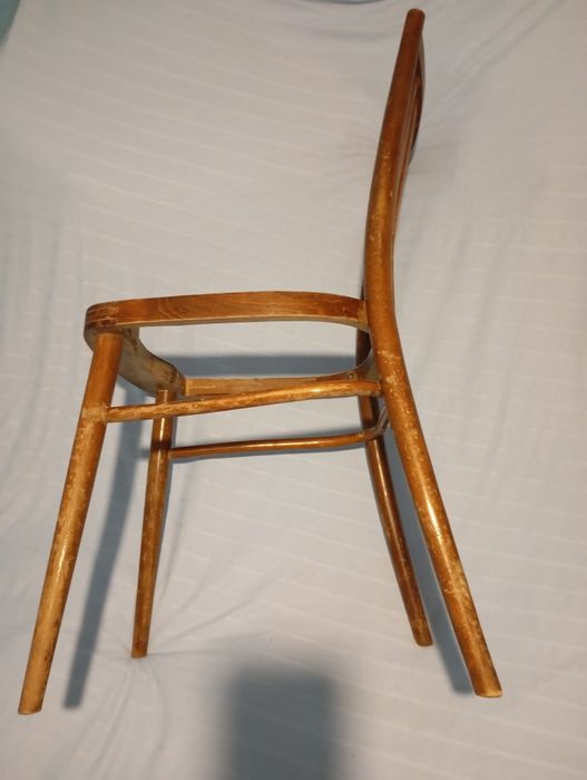 Стілець дерев'яний