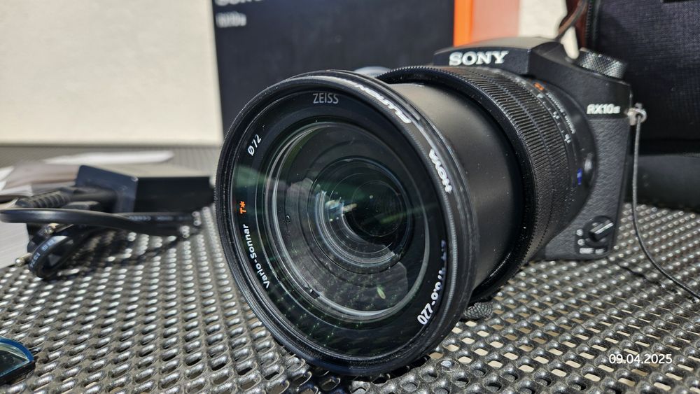Aparat sony rx10 Mark 3 iii dodatki